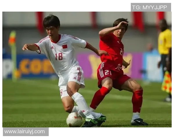 世界杯精彩回顾：各队亮点与历史性瞬间全盘解读