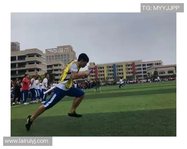 全力以赴：体育竞技中的拼搏精神与团队合作力量解析